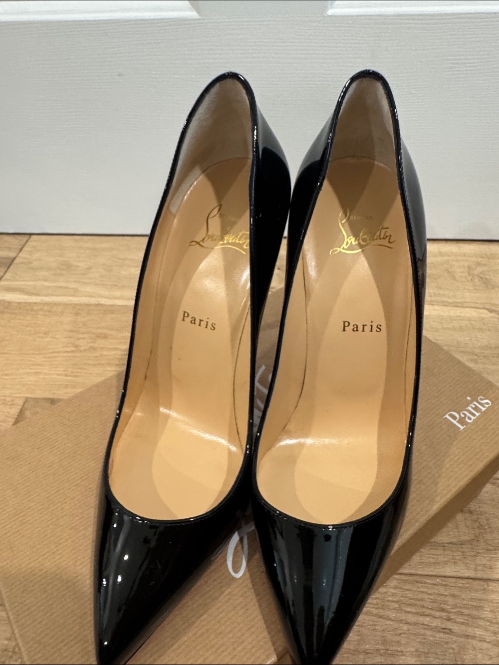 Christian Louboutin Black Patent Stiletto Pumps with Red Sole size 39 - Picture 2 of 9